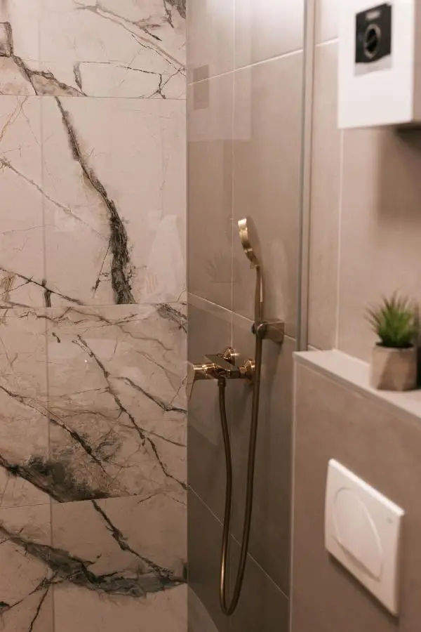 Luxury Jacuzzi Apartment