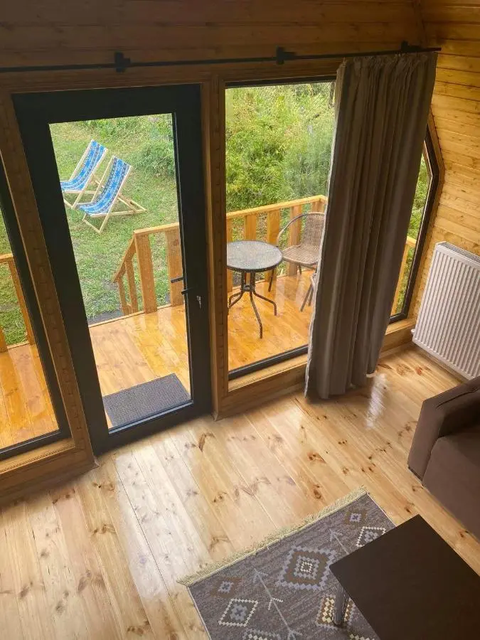 Sunny Side Cottage