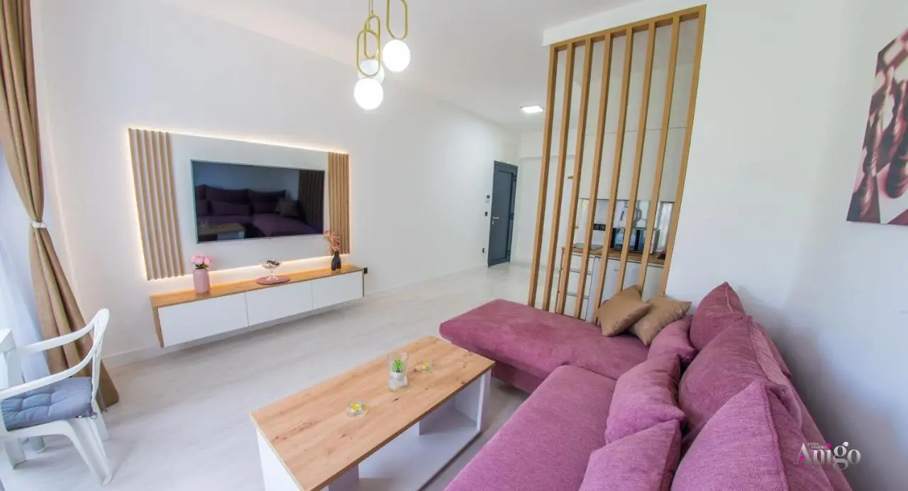 Royal Terrace Apartments