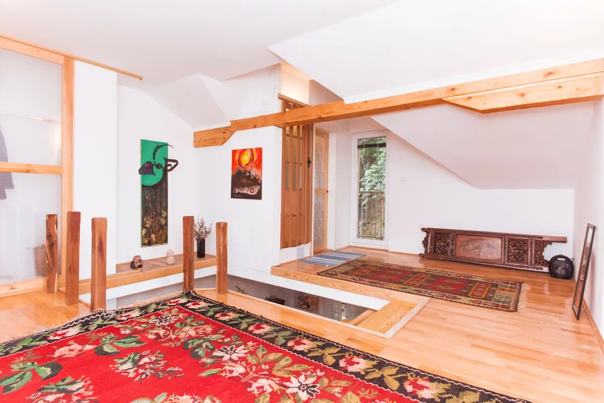 Charming 4-Bedroom Art House in Sarajevo Center