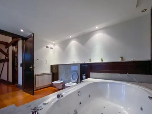 Penthouse Sky