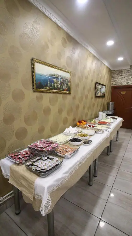Fly Hotel