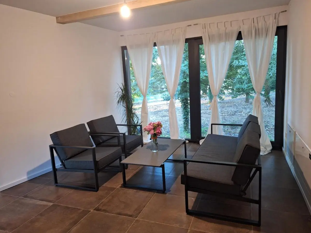 Farah Superior Apartments