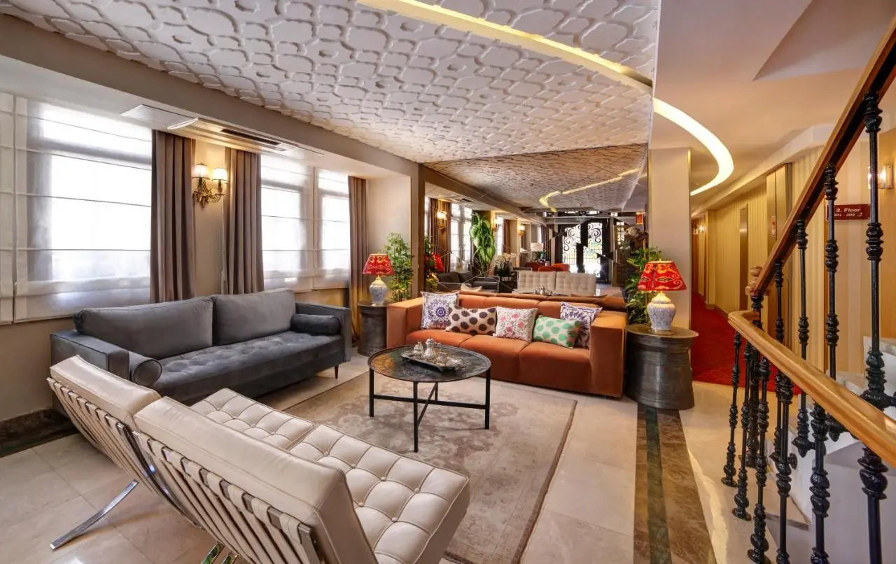 Almina Guest House