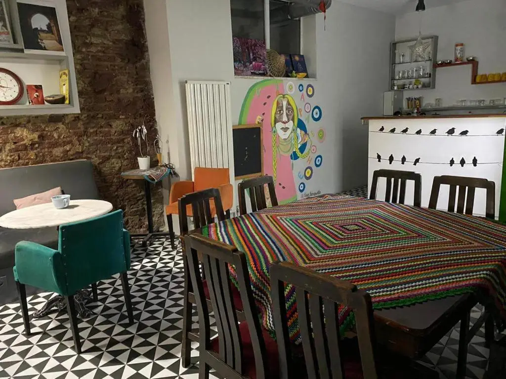 GRAND BELLA VİSTA Hostel