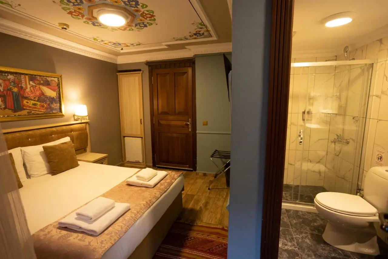 Tashkonak Studio Suites