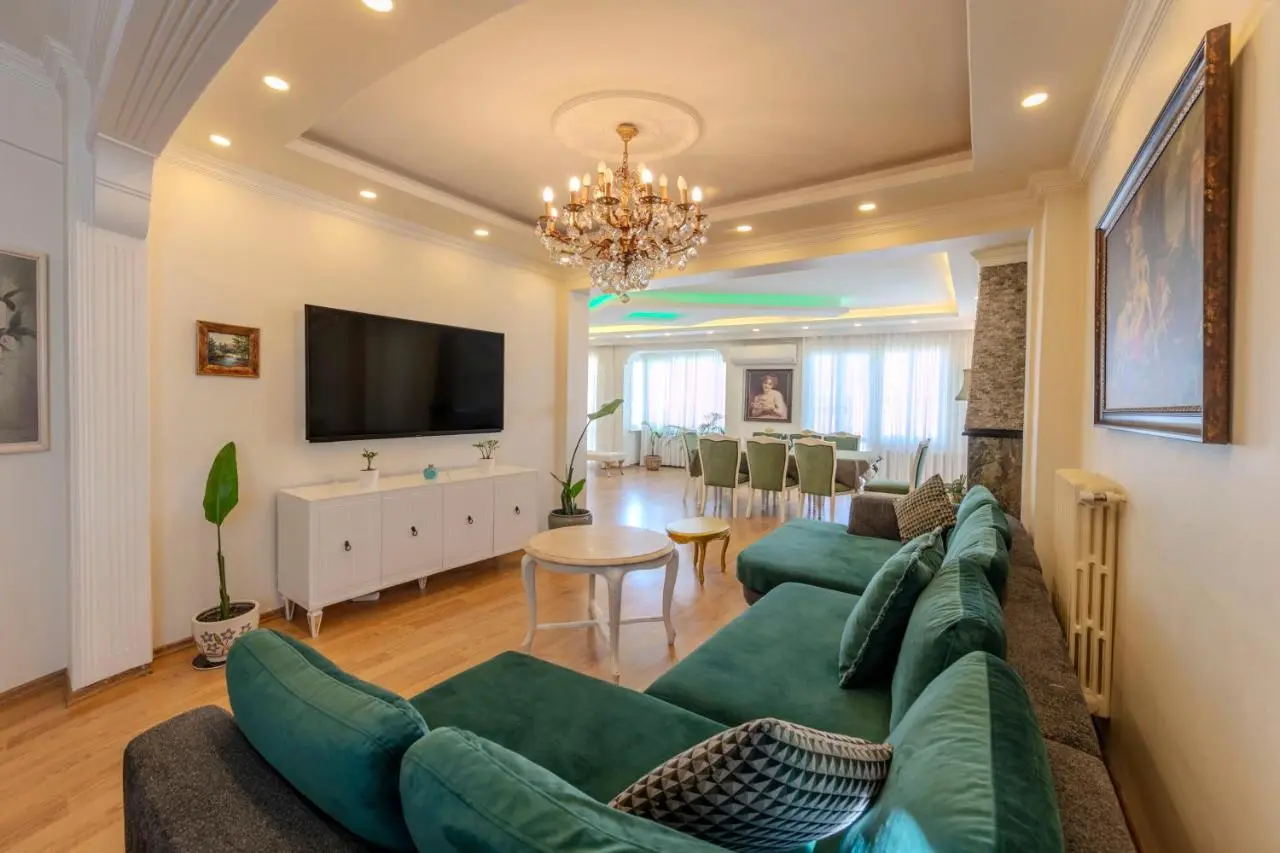 Dilek Apartments