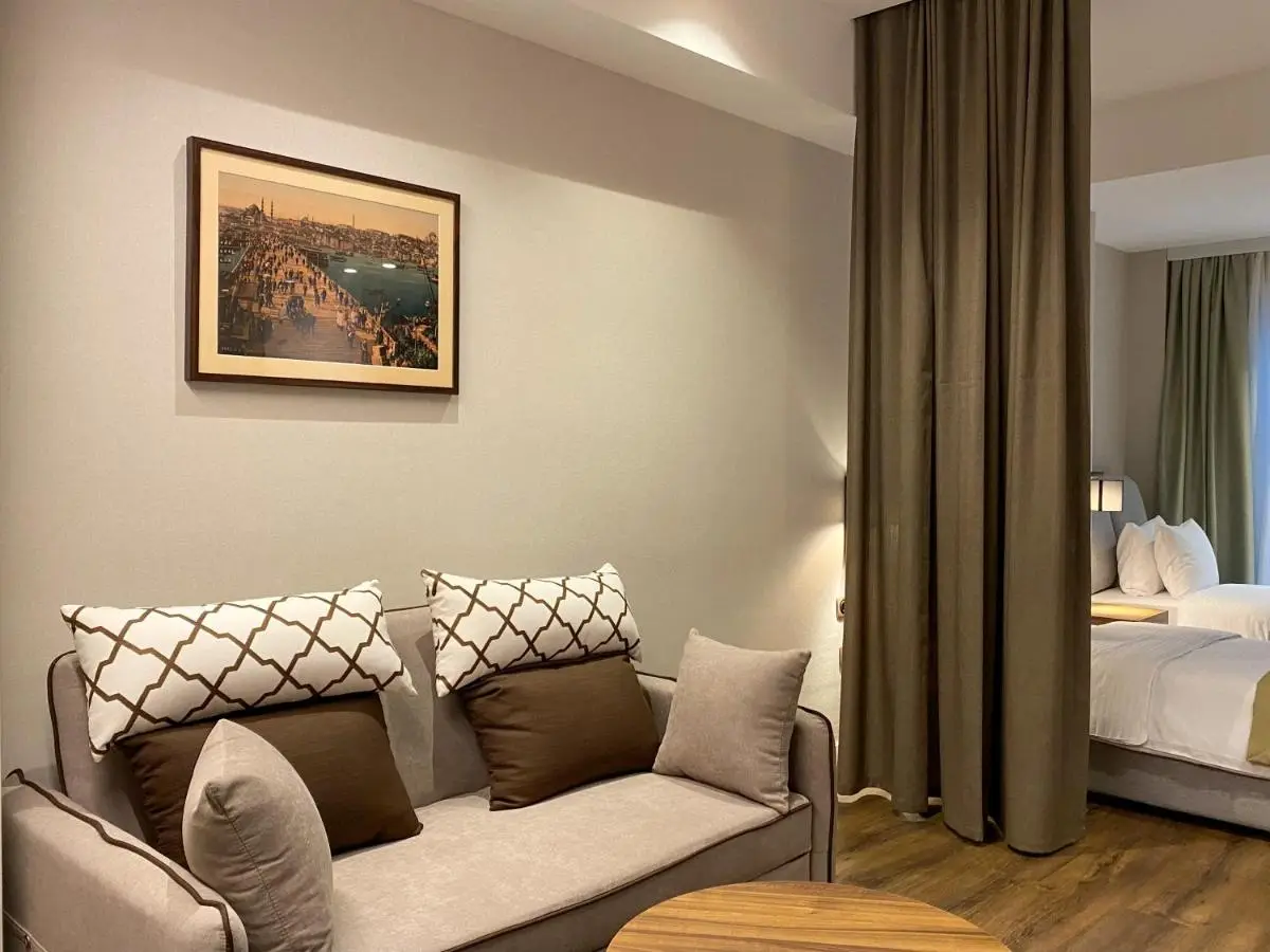 Golden Horn Apartments