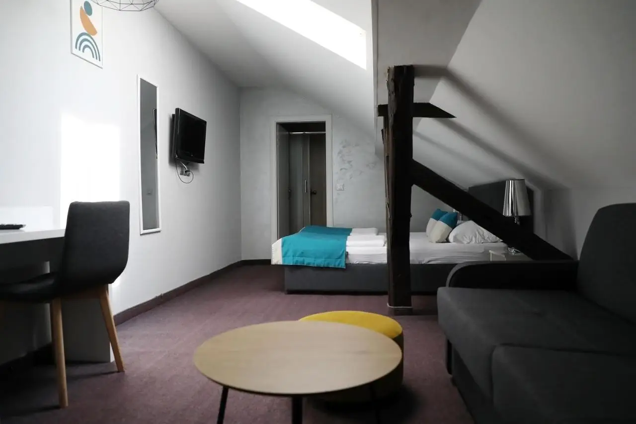 Hotel Sokak