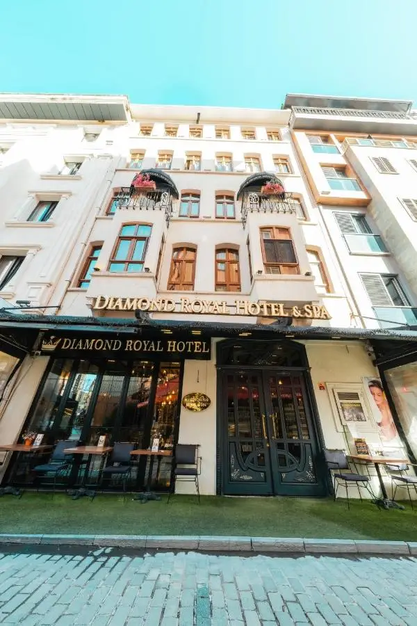 Diamond Royal Hotel