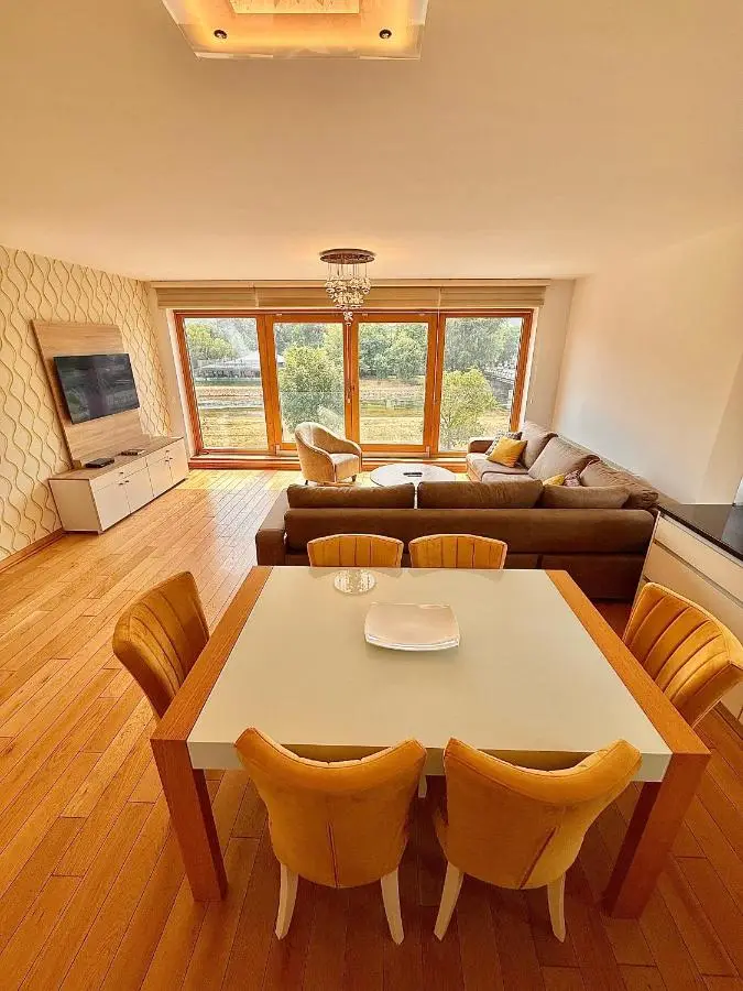 VIP Superior Apartments