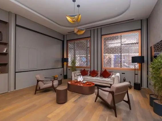 Divan Residence - Güneşli Near Ataköy Metro Station