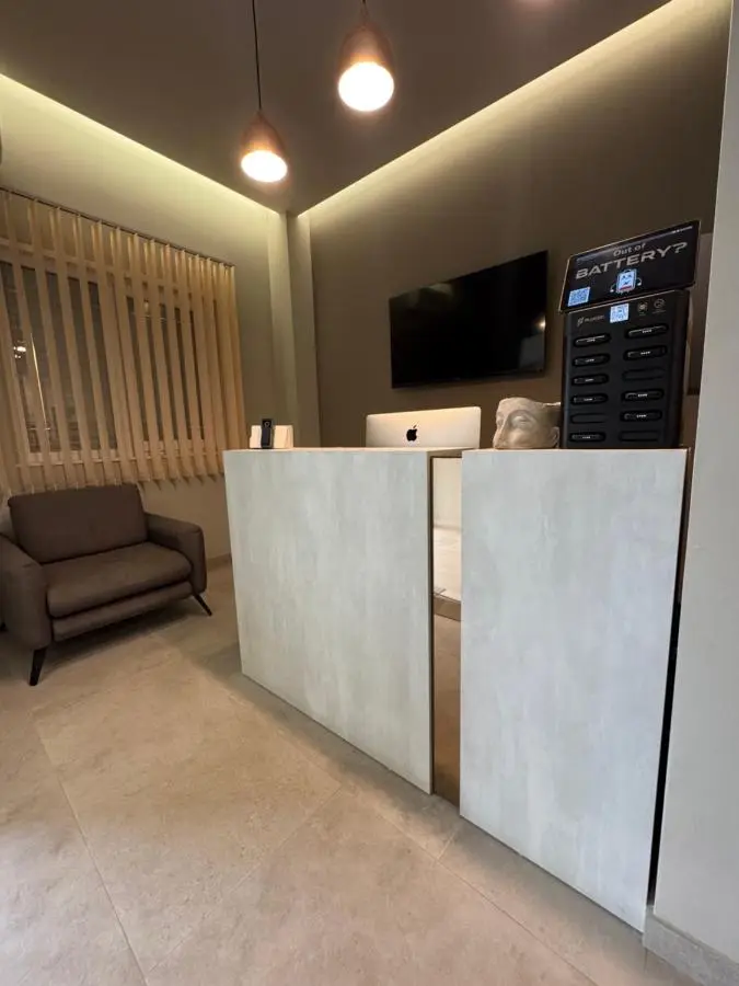 Nuna Hotel & Apartments