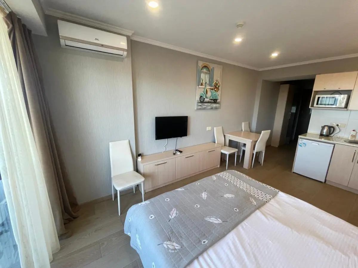 Orbi beach tower