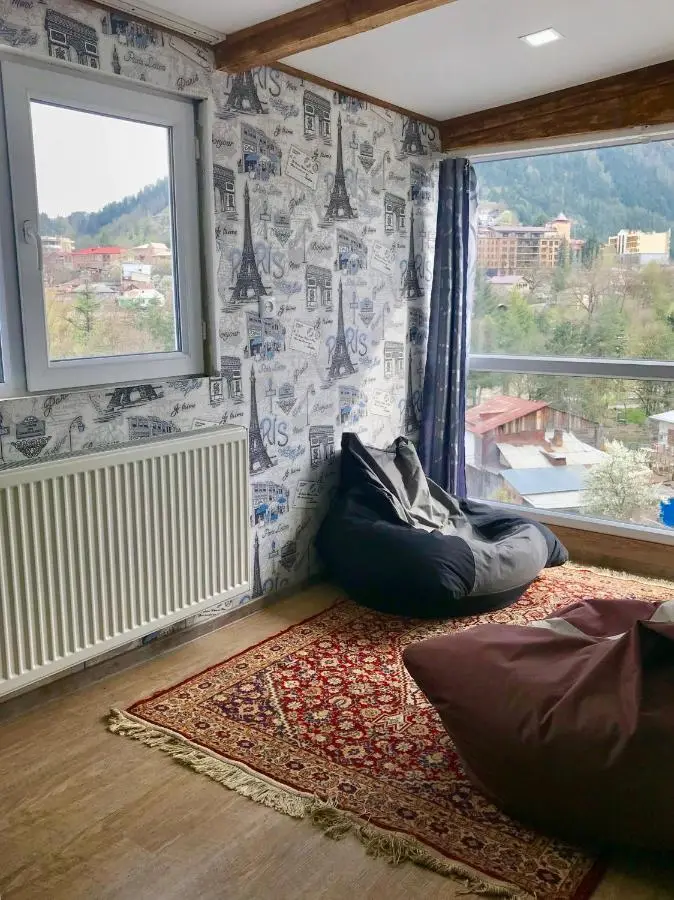 Rachvela's Guest House