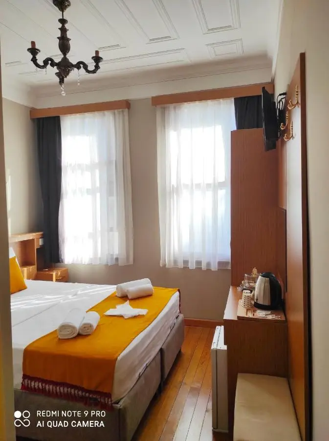 Lebon Hotel-Special Class