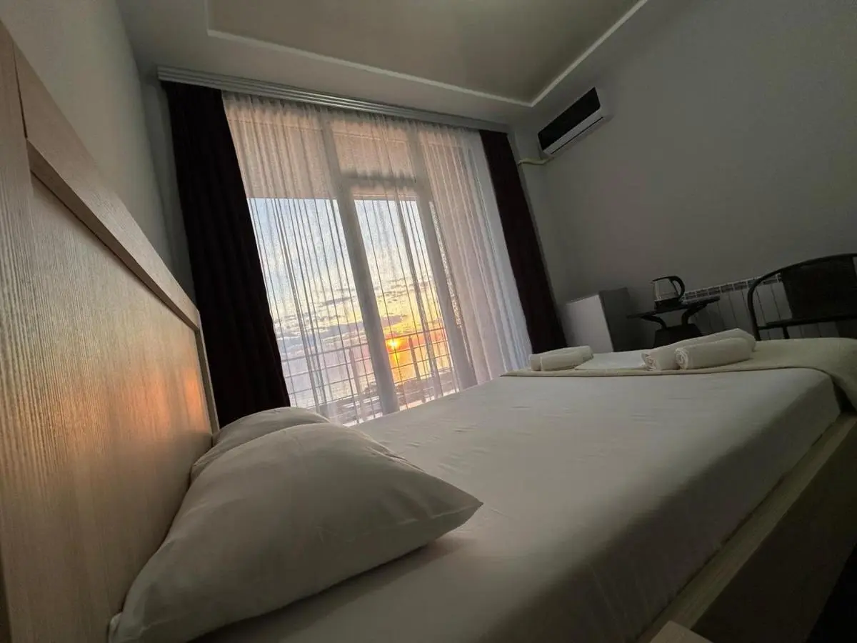 Guest House 99