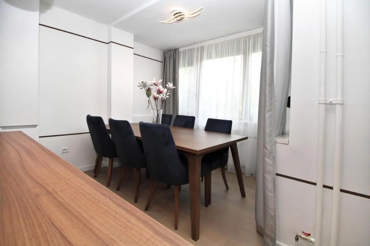 Ambijent apartman free public parking