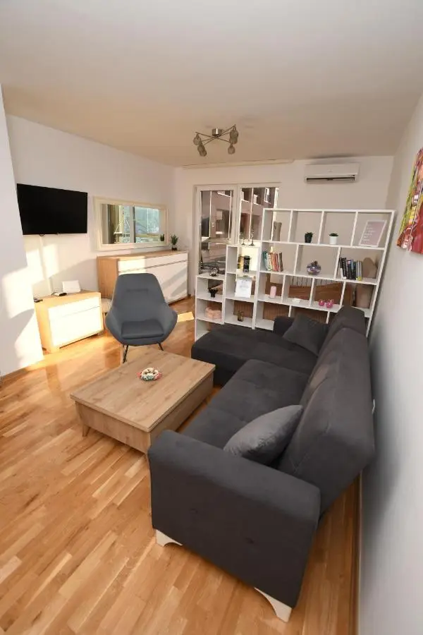 Sky Way Studio Apartment