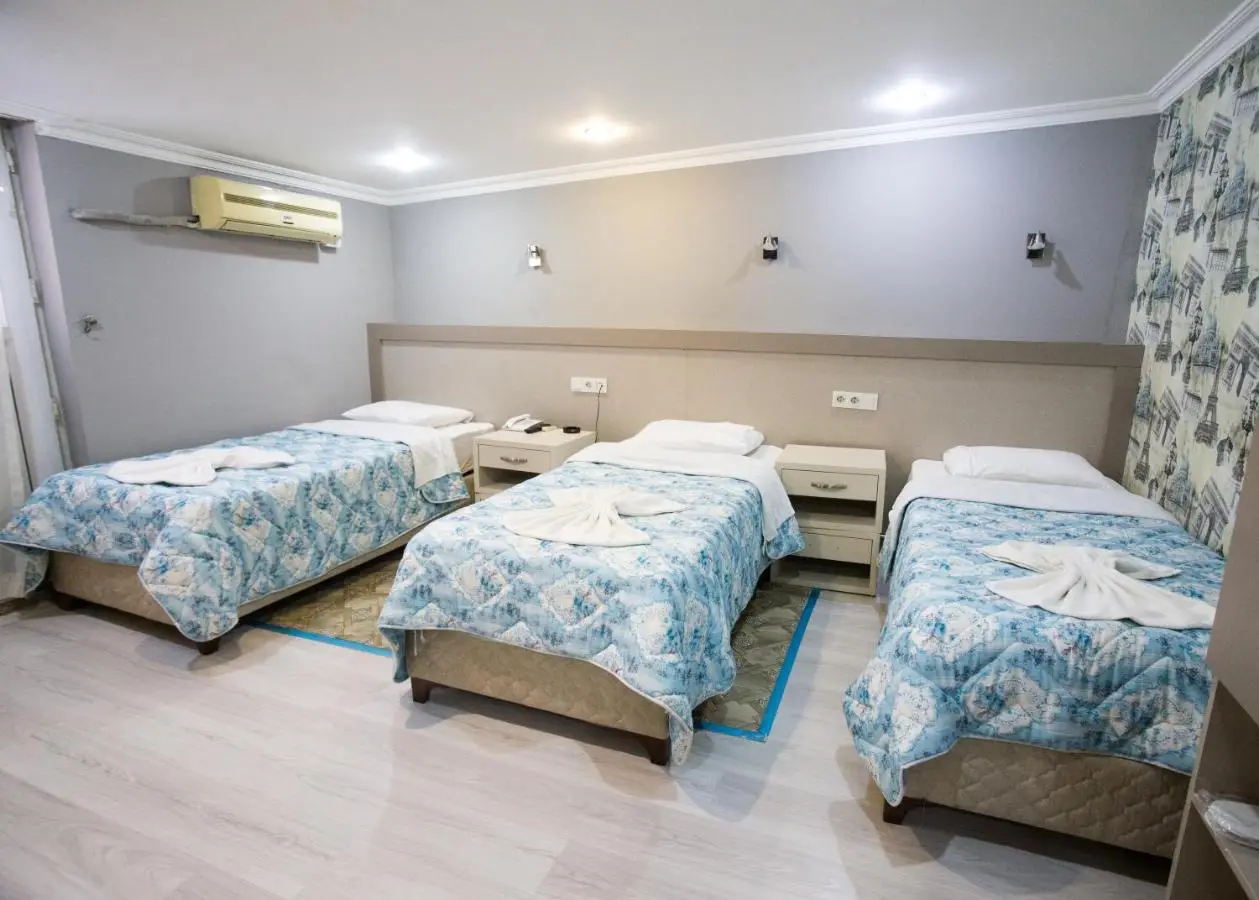 Fly Hotel