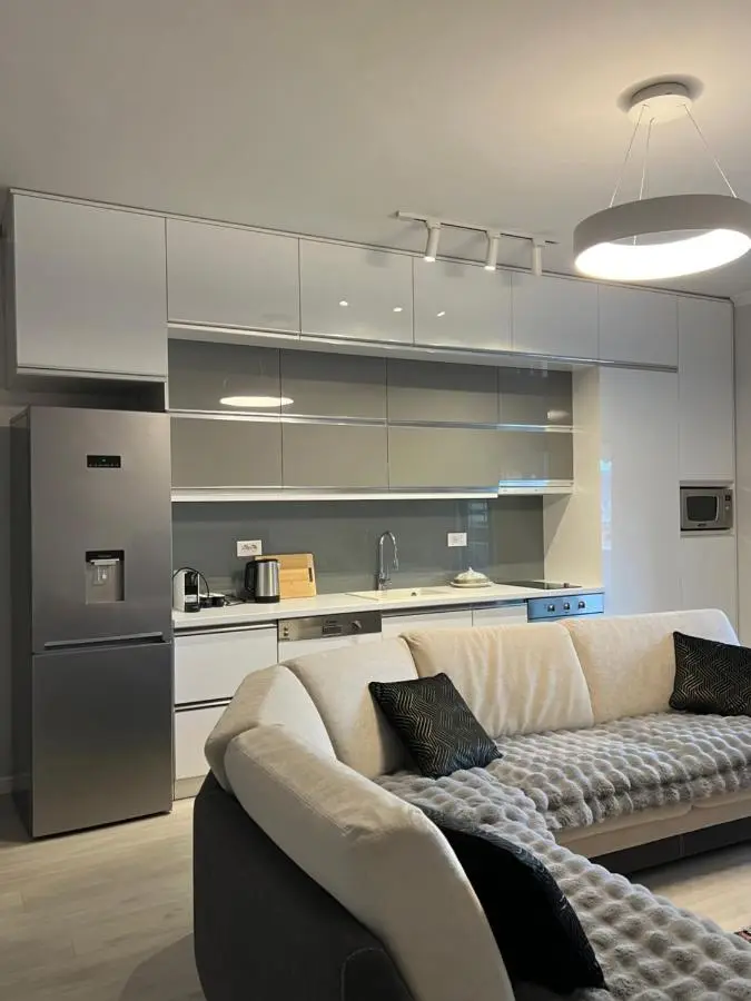 Tirana Gallery Apartment - City Center View