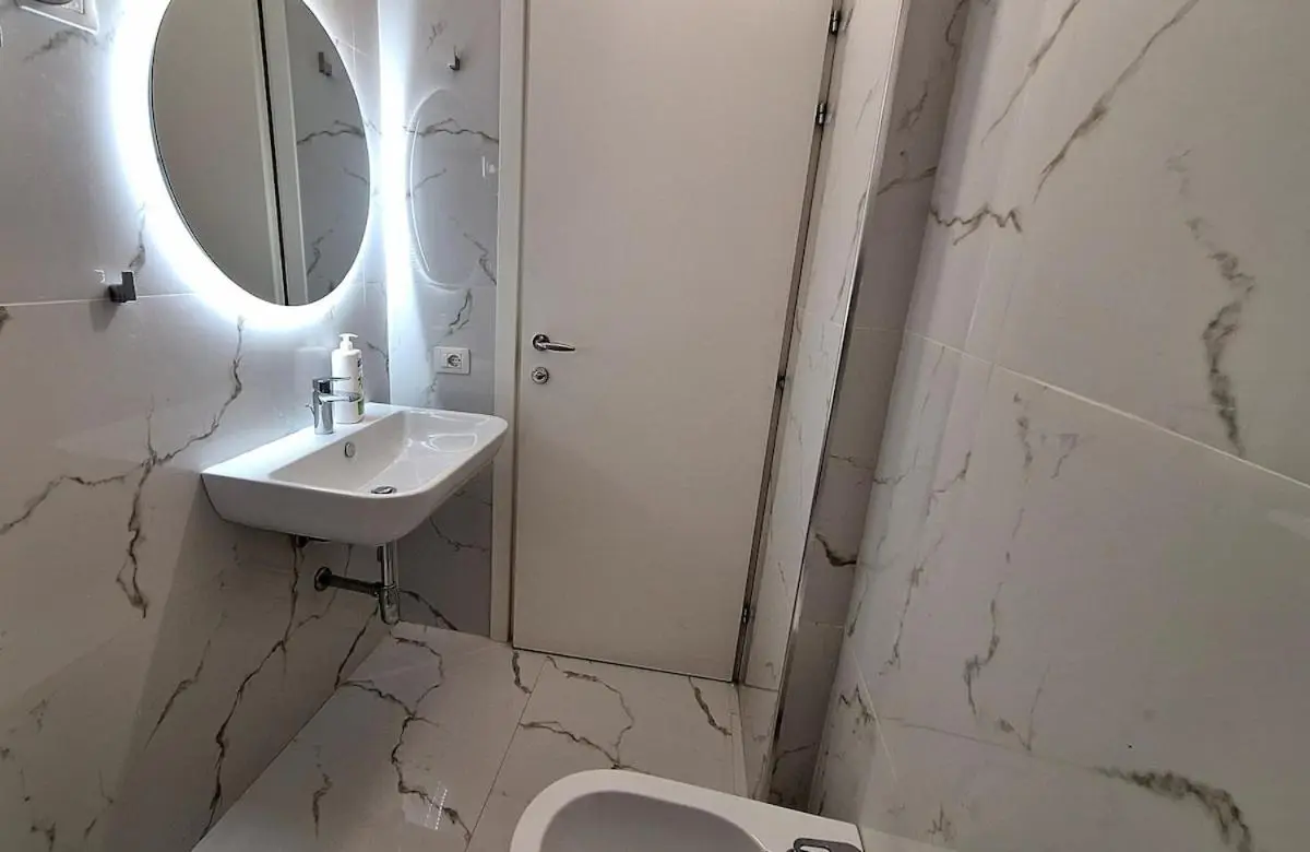 White Palace Apartment