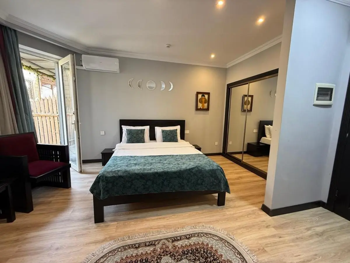 Hazz Central Hotel