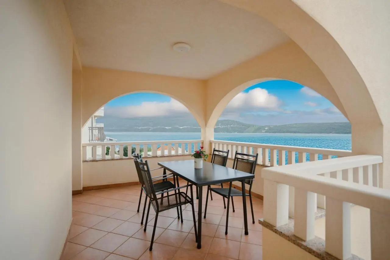 Villa Green Hema