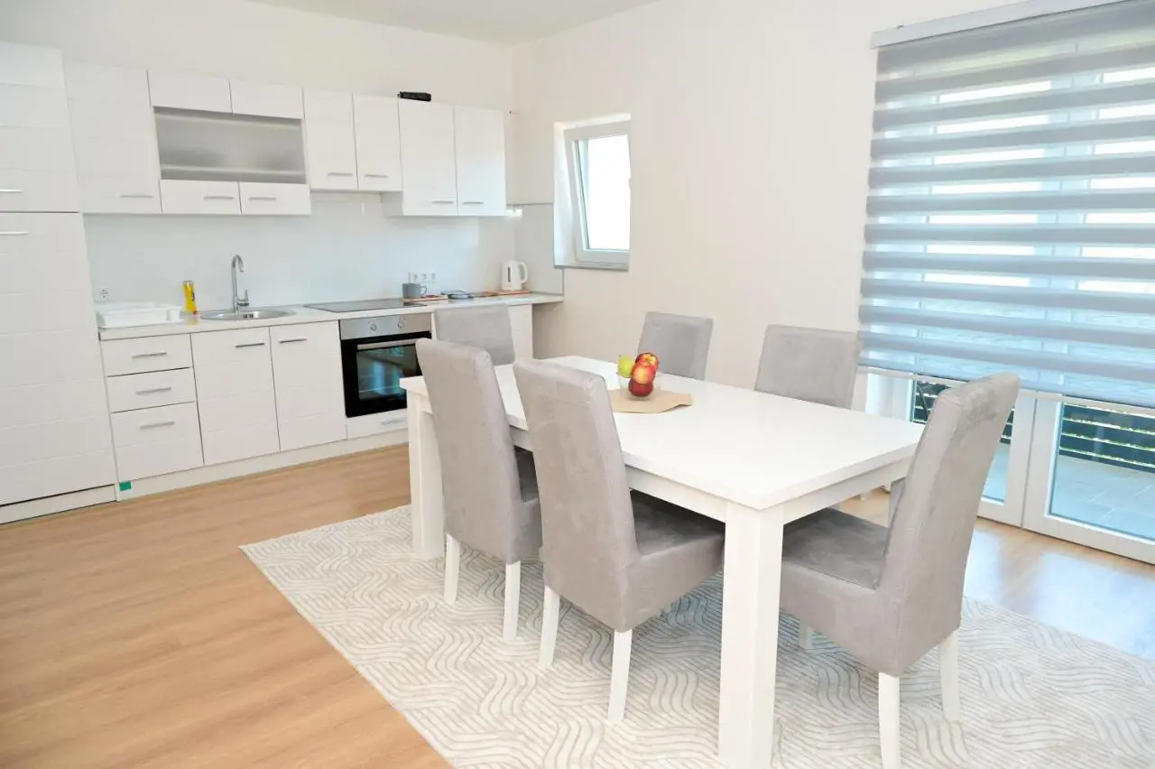 Apartman Astral