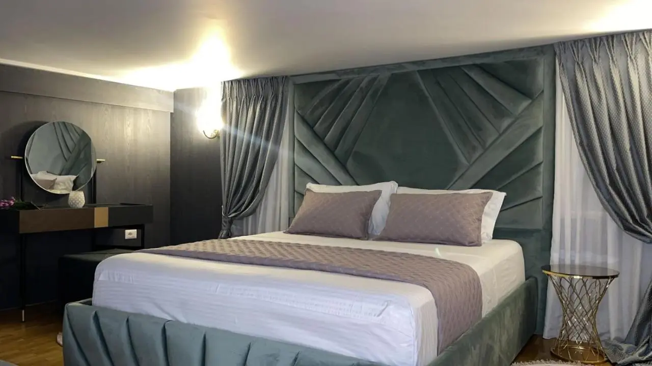 City Center Hotel