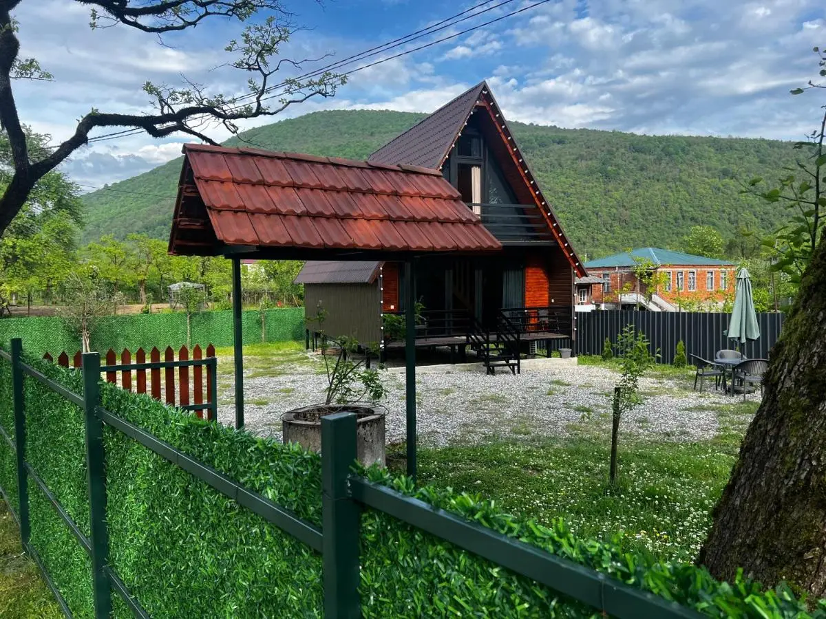 Tuta Cottage near Martvili Canyon