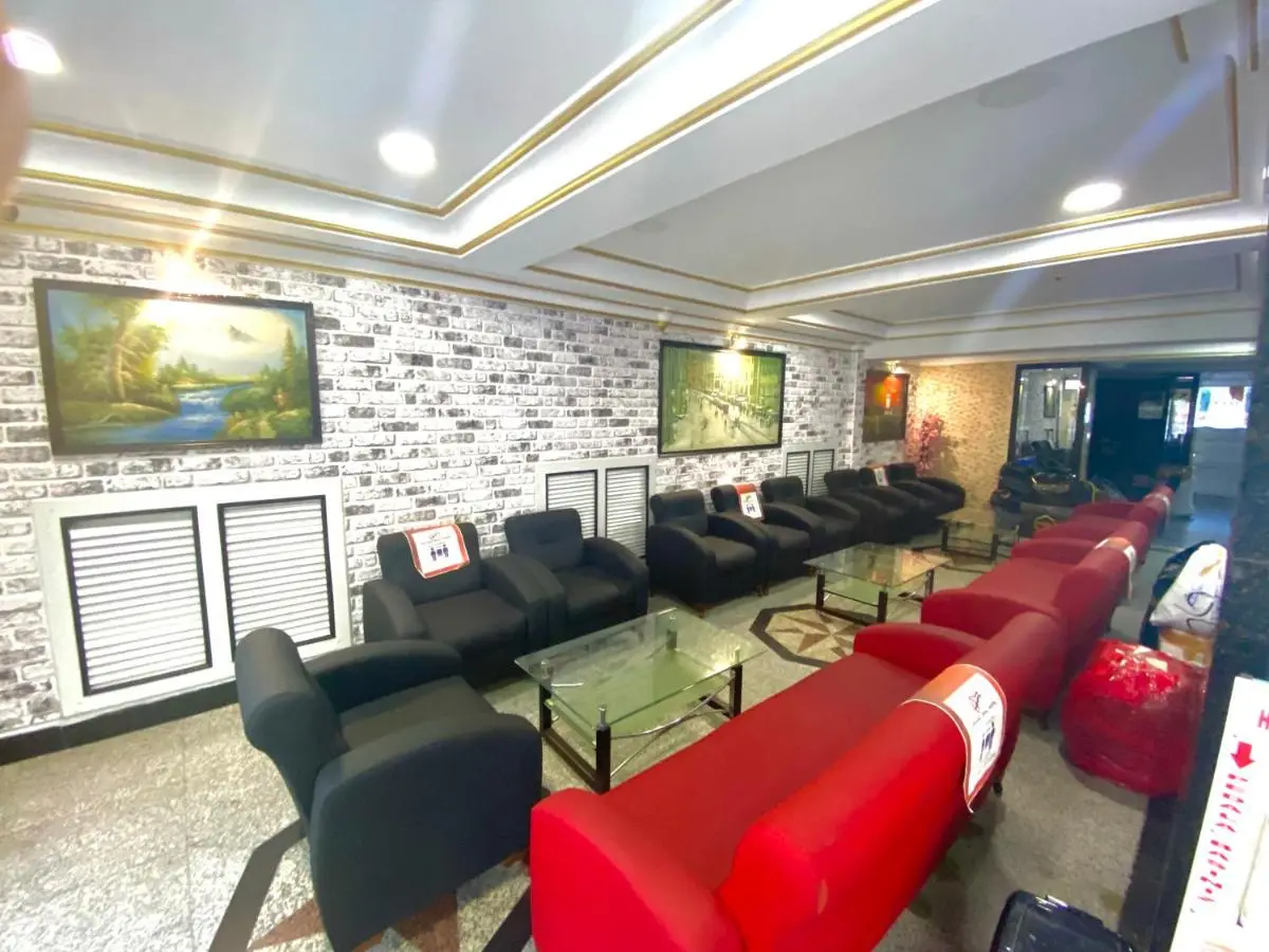 Grand Oral Hotel