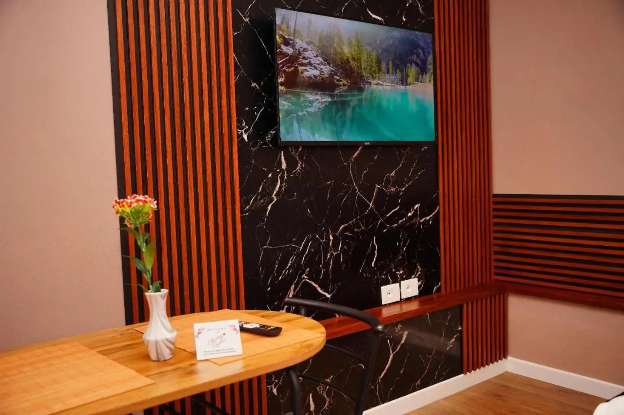 Cherry Rooms