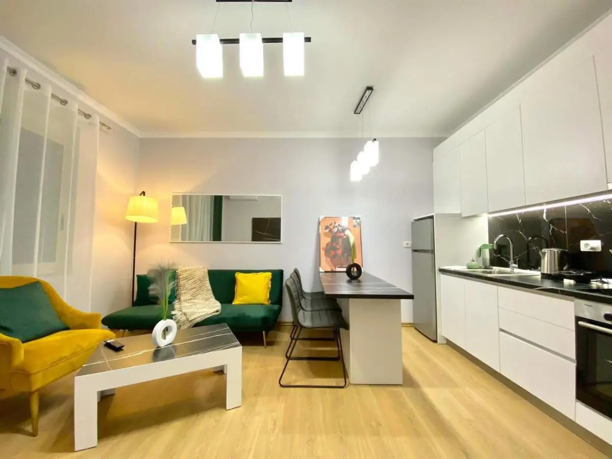 Signature apartment 11