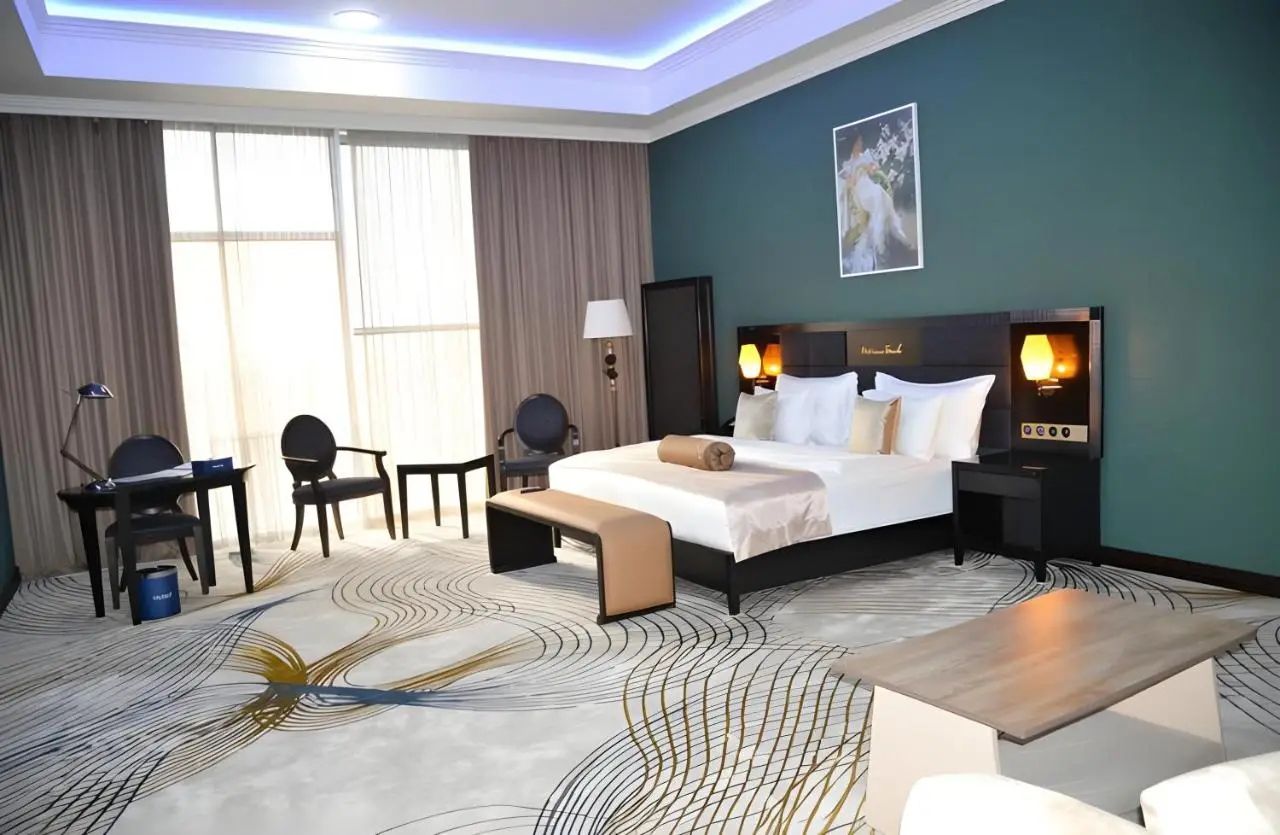 Mariana Trench Hotel & Leisure Resort