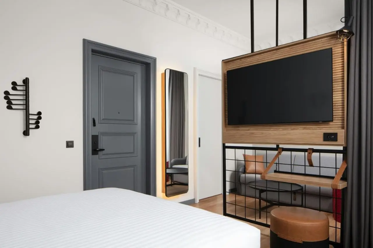 Moxy Istanbul Taksim