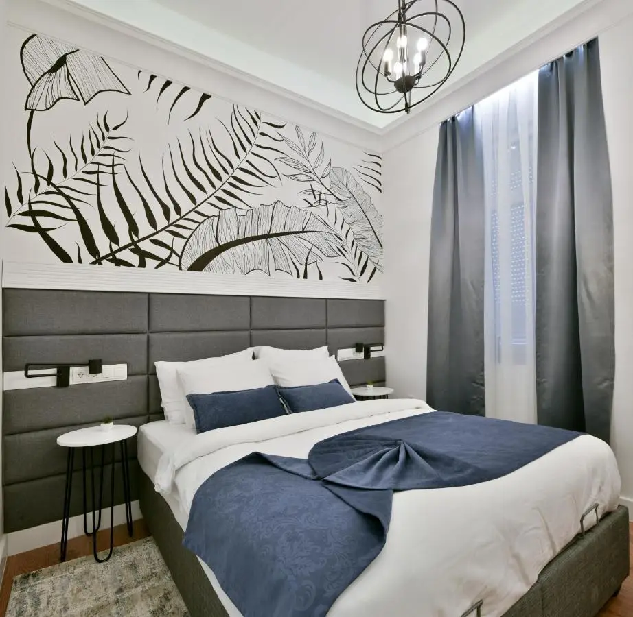 Luxury Galla Apartments in the City Center