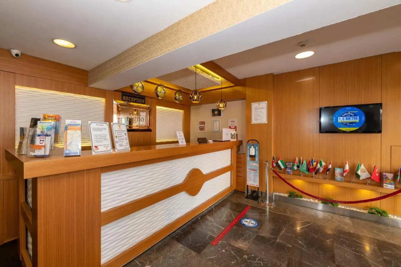 Regno Hotel