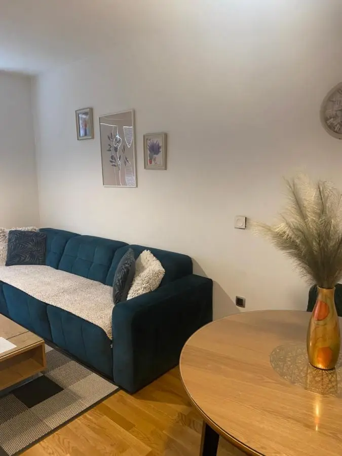 APARTMANI Bulevar