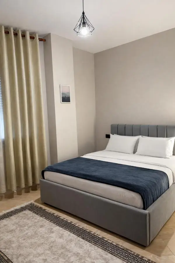 Urban Pazar Tirana