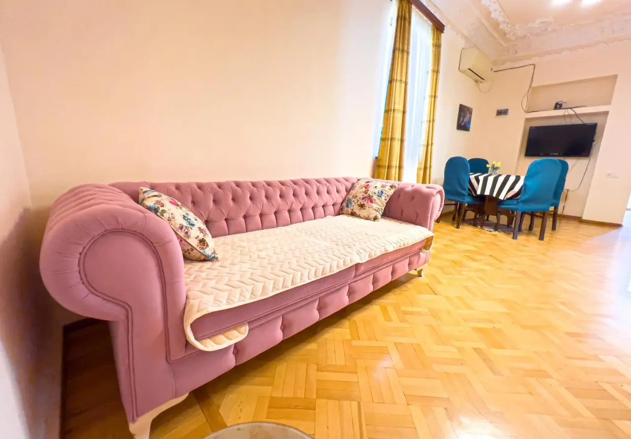 Apartment Deme