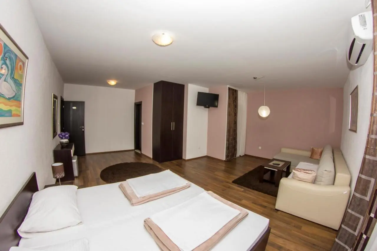 Hotel Storia