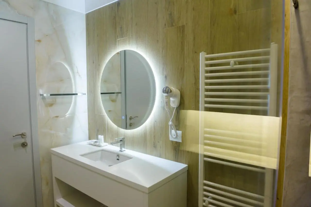 Hotel One