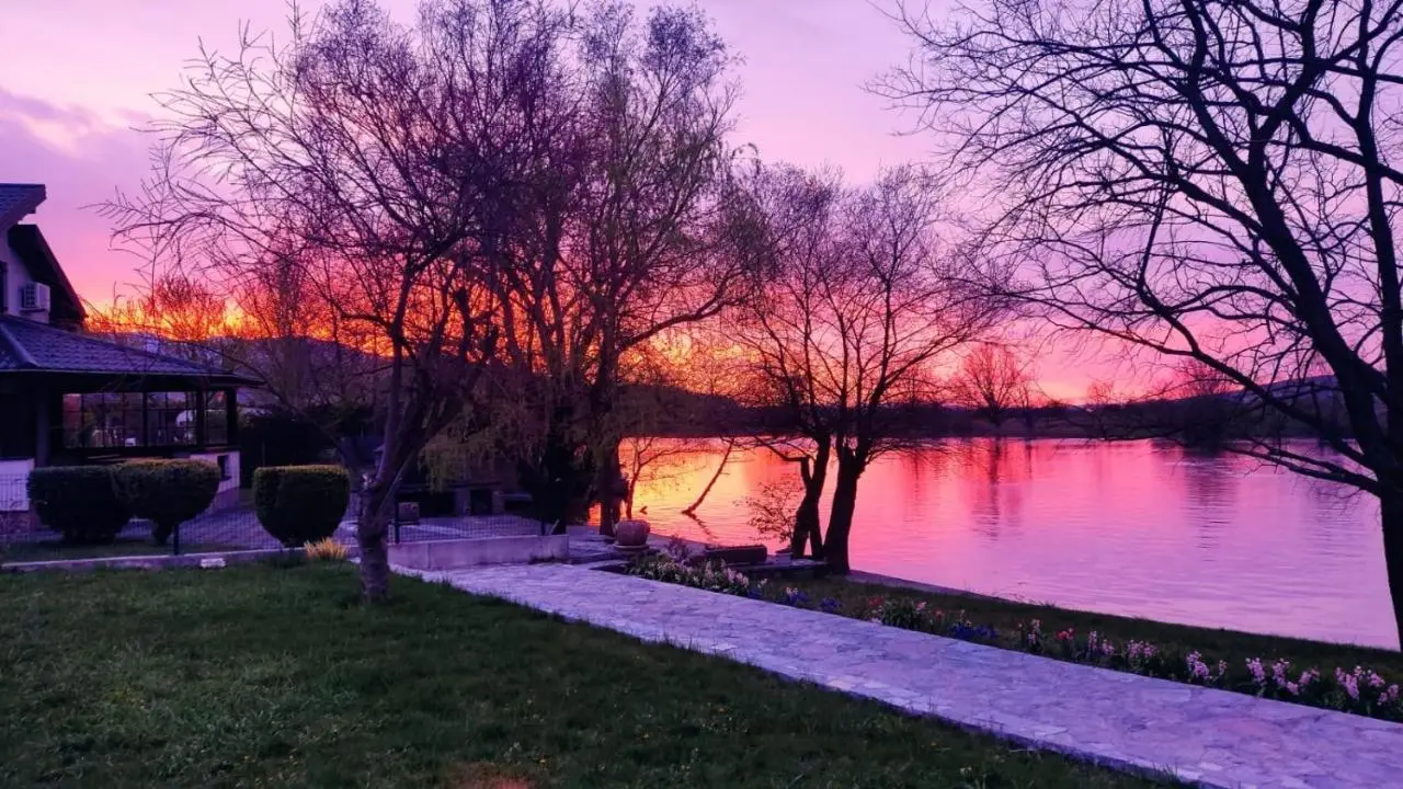 Villa Rio Verde