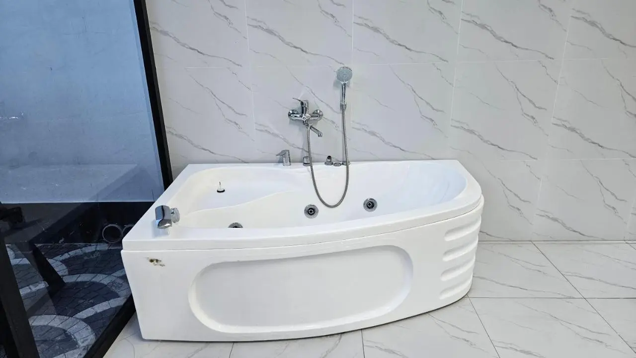 Gabala Milan Villa, indoor heated pool and jacuzzi with garden view