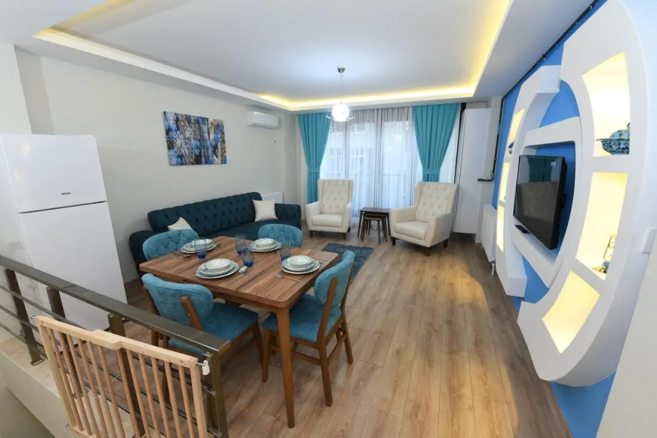 Uzay Suite 1
