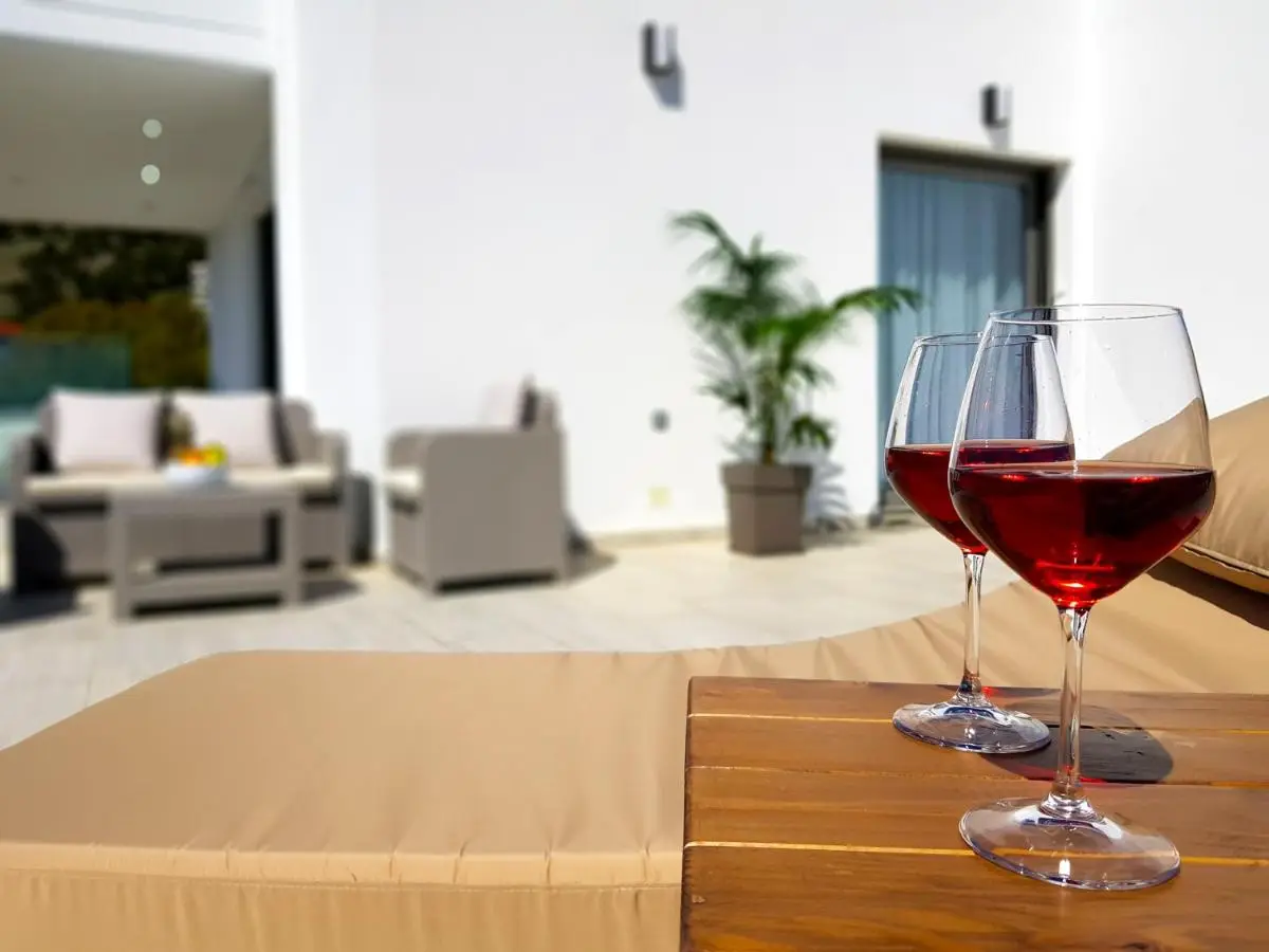 ArtNest Boutique Hotel & Suites