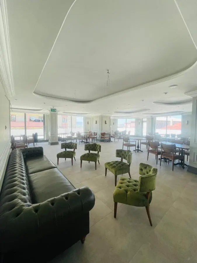 Lala Grand Hotel