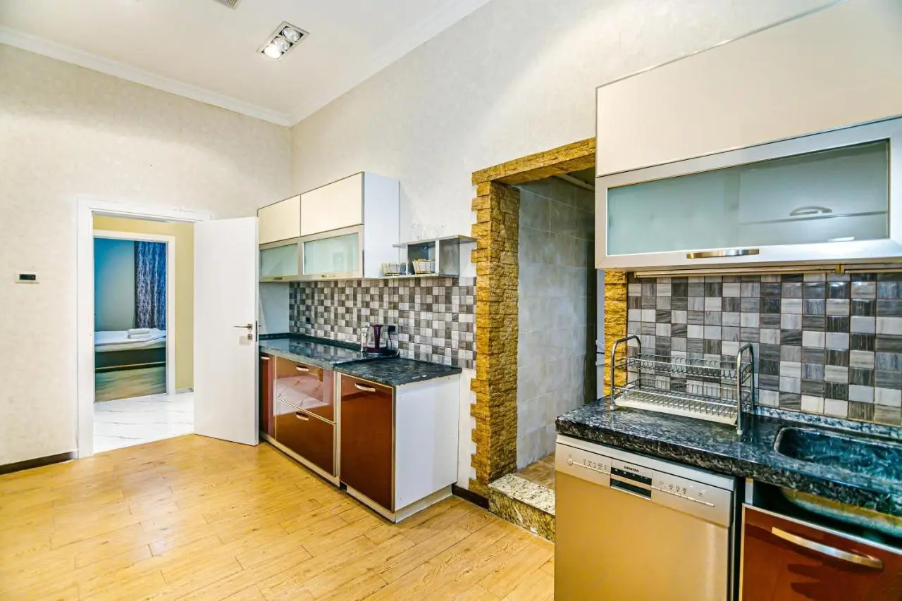 RICHARD Luxury Apartment in Nizami street