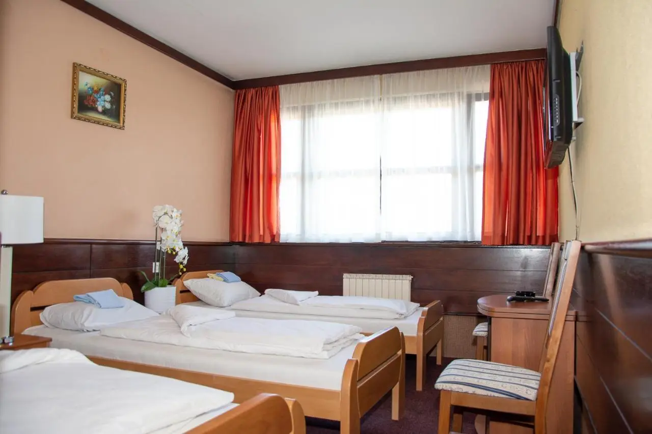 Hotel TISA